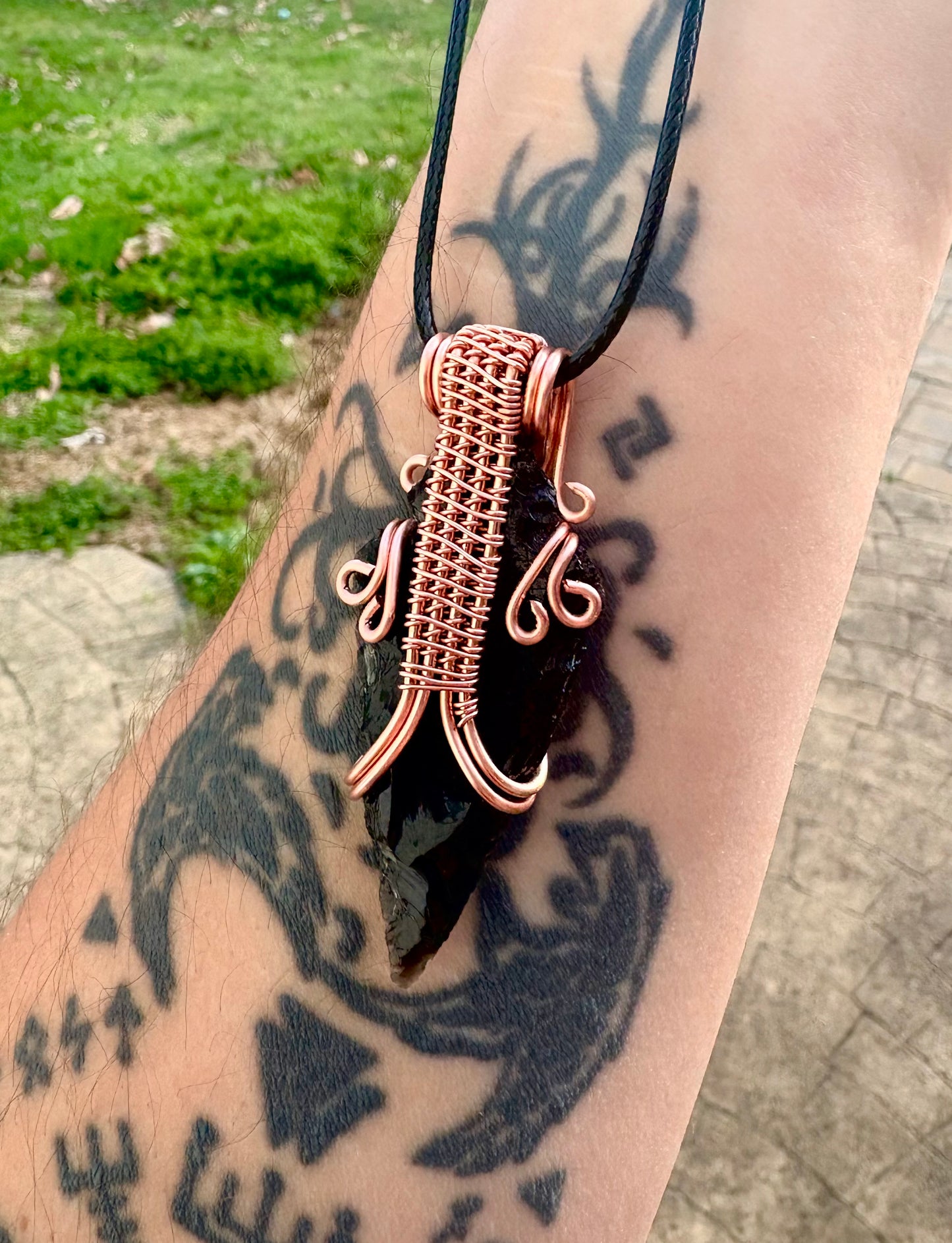 Obsidian Arrowhead Pendant