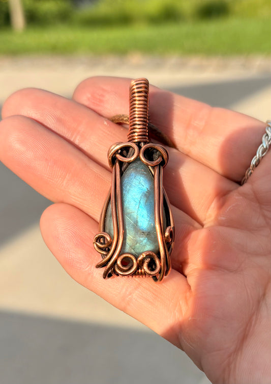 Shiny Blue Pendant